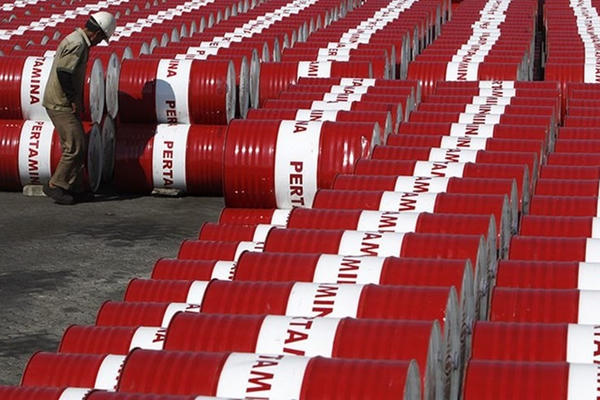 Giá dầu thô rơi tự do gần 7%, kim loại "đỏ lửa" sau khi Mỹ công bố thuế đối ứng