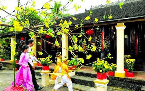 Tết Canh Tý 2020: Tuổi nào xông đất phù hợp với chủ nhà?