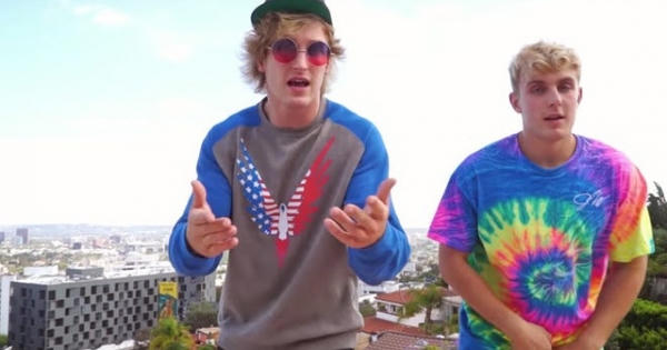 YouTuber các nước từng bị truy thu thuế hàng triệu USD thế nào?