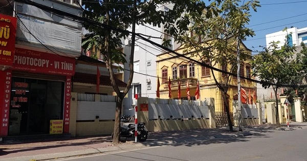 Hải Dương: Cán bộ CSGT bị chém khi xử lý vi phạm giao thông Hải Dương: Cán bộ CSGT bị chém khi xử lý vi phạm giao thông