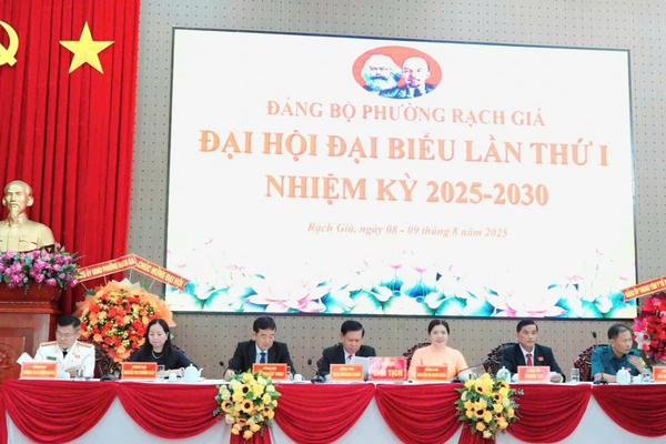 Đại hội đại biểu Đảng bộ phường Rạch Giá lần I, nhiệm kỳ 2025-2030: Phát huy đoàn kết, sáng tạo, xây dựng đô thị biển văn minh, hiện đại Đại hội đại biểu Đảng bộ phường Rạch Giá lần I, nhiệm kỳ 2025-2030: Phát huy đoàn kết, sáng tạo, xây dựng đô thị biển văn minh, hiện đại