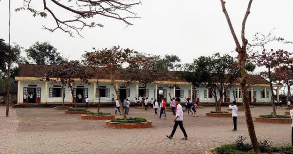 Hà Tĩnh: Trường chuẩn đầu tiên “mất chuẩn" vì… xuống cấp