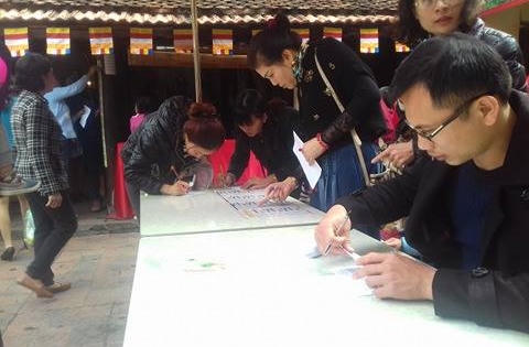 Hà Nội: Đi chùa Hà cầu duyên, đi chùa Phúc Khánh dâng sao giải hạn