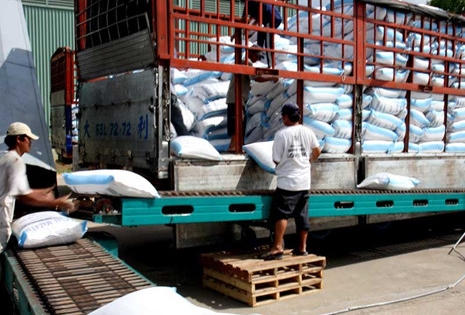 Điểm báo ngày 6/1/2017: Điều kiện kinh doanh xuất khẩu gạo đã thông nhưng chưa thoáng