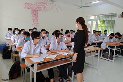 Bộ GD&ĐT: Xử lý nghiêm tổ chức, cá nhân vi phạm phòng, chống COVID-19 Bộ GD&ĐT: Xử lý nghiêm tổ chức, cá nhân vi phạm phòng, chống COVID-19
