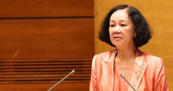 Bộ Chính trị quy định 28 hành vi bị cấm trong điều tra, truy tố, xét xử, thi hành án