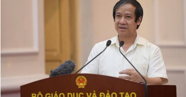 Bộ trưởng Nguyễn Kim Sơn: Đề nghị Hà Nội xem xét cho học sinh vùng ngoại thành đi học
