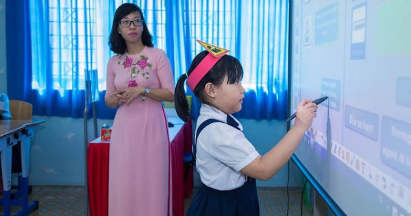 Ngơ ngơ thì vào... Sư phạm? Ngơ ngơ thì vào... Sư phạm?