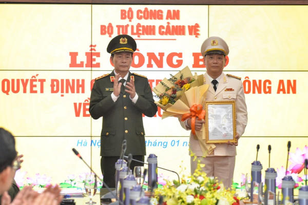 Đại tá Phạm Thanh Hùng giữ chức vụ Tư lệnh Bộ Tư lệnh Cảnh vệ