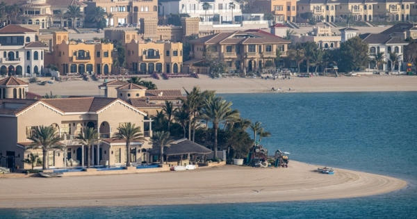Nhà giàu Nga đổ xô sang Dubai săn biệt thự, căn hộ siêu sang