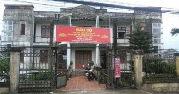 Hà Nội: Người dân bức xúc vì nhà văn hóa thôn bị “xẻ thịt” cho thuê Hà Nội: Người dân bức xúc vì nhà văn hóa thôn bị “xẻ thịt” cho thuê