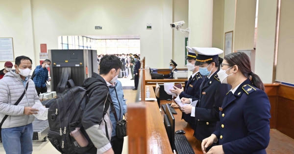 Vì sao hàng chục Giám đốc doanh nghiệp bị cấm xuất nhập cảnh?