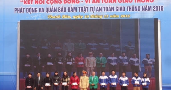 Ra quân ATGT 2016 vì hạnh phúc mọi nhà