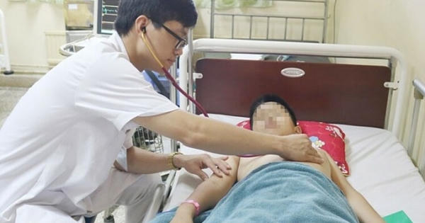 Cảnh báo viêm màng não từ triệu chứng sốt, đau đầu Cảnh báo viêm màng não từ triệu chứng sốt, đau đầu