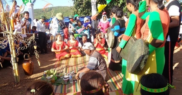 Tết Đầu lúa của người Raglai và K’ho ở Bình Thuận