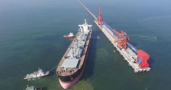 Nghệ An gặp mặt các nhà đầu tư Xuân Kỷ Hợi: Hàng chục nghìn tỷ đồng đổ về xứ Nghệ