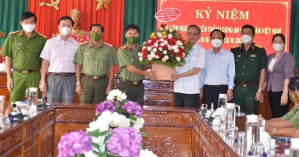 Công an Bạc Liêu “lá chắn thép” trong công tác phòng, chống dịch bệnh Covid-19