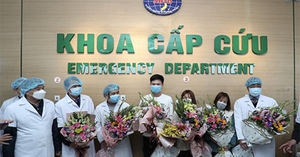 Cuộc chiến chống Covid-19: Lịch sử sẽ ghi nhận những cống hiến của các "Chiến sĩ áo trắng" Cuộc chiến chống Covid-19: Lịch sử sẽ ghi nhận những cống hiến của các "Chiến sĩ áo trắng"
