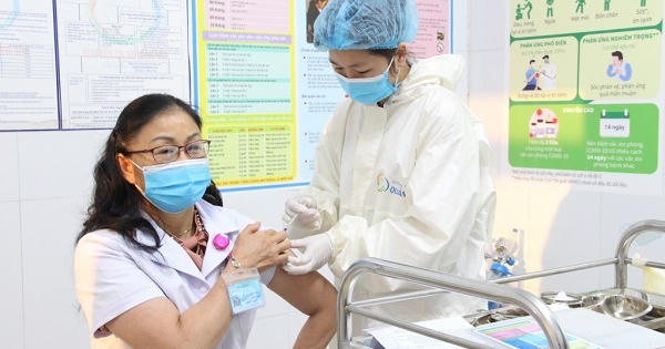 Quảng Ninh: Tăng cường nhân lực, y tế và tình nguyện viên hỗ trợ cho các địa phương phòng chống dịch Covid-19