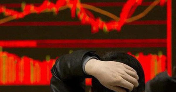 Tài sản chứng khoán giới siêu giàu Việt "bốc hơi" chóng mặt trong 10 ngày Tài sản chứng khoán giới siêu giàu Việt "bốc hơi" chóng mặt trong 10 ngày
