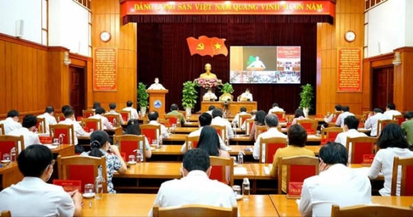Đà Nẵng phấn đấu hoàn thành mục tiêu khôi phục tăng trưởng và phát triển kinh tế