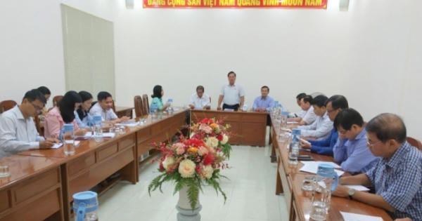 Tránh tình trạng cán bộ coi nghỉ hưu là 'hạ cánh an toàn'