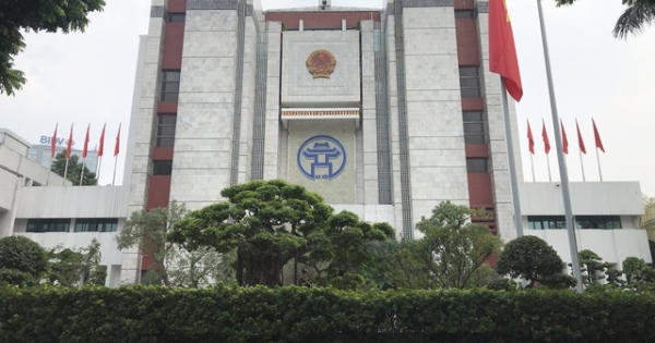 Hà Nội, TPHCM được "duyệt" bao nhiêu phó giám đốc sở?