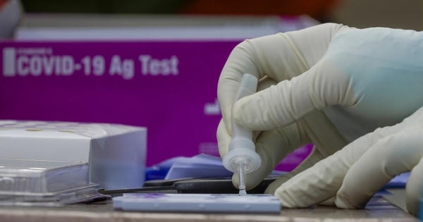 Hơn 15.000 F0 tại Hà Nội được phát hiện bằng test nhanh trong 2 tuần qua