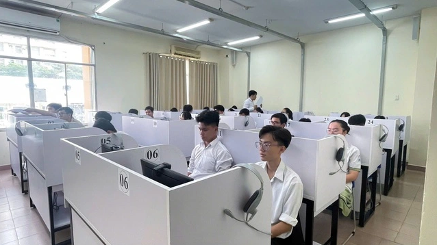 100.000 thí sinh sẽ thi thử tốt nghiệp THPT trên máy tính