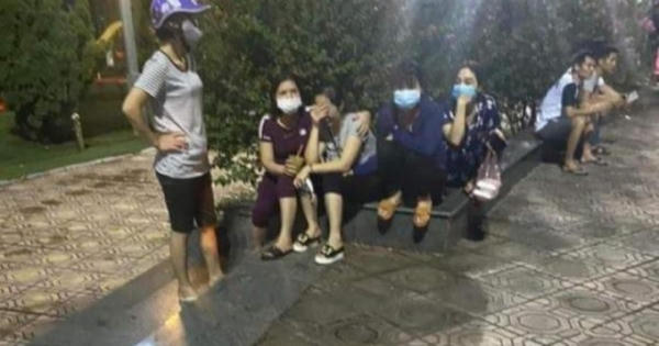 Sáng mãi tình người