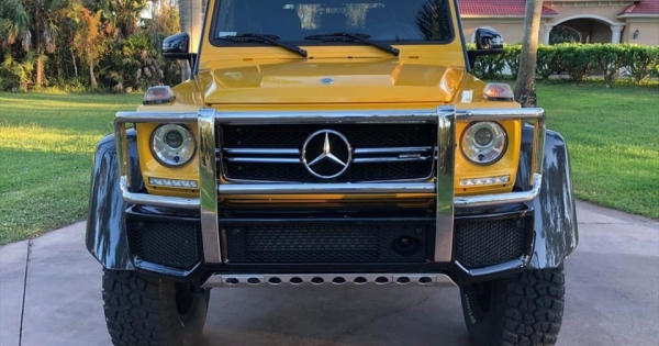"Săn lùng" đại gia Hà Nội chi 47 tỷ tậu Mercedes-AMG G63 6x6 độc nhất Việt Nam