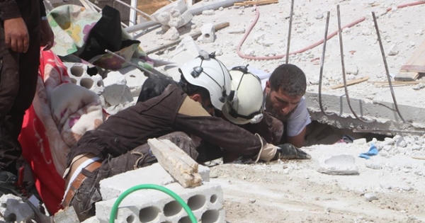 Máy bay Nga, Syria ồ ạt dội bom không kích thành trì phiến quân ở Syria