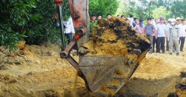 Bùn thải bị chôn lấp của FORMOSA tại Kỳ Anh chứa chất thải nguy hại