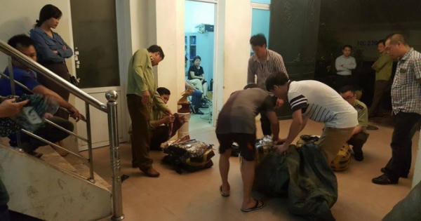 Hà Nội: Người đàn ông 'can thiệp' vụ QLTT kiểm tra xe hàng quần áo là ai?