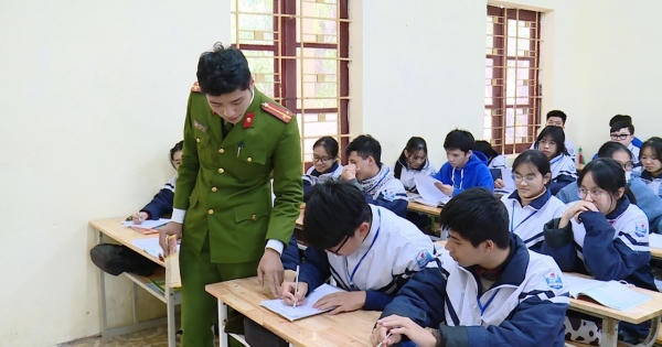 Thanh Hoá: Cảnh báo tình trạng mua bán trái phép pháo hoa