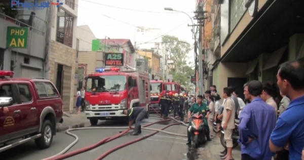 Cháy khách sạn giữa trung tâm Sài Gòn, hàng chục người hoảng loạn