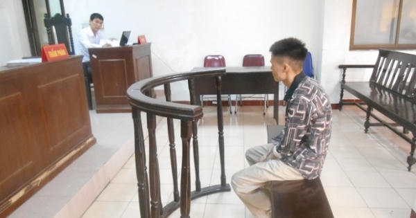 Không ăn năn, tên trộm nhiều lần "vào tù ra tội" xin tòa giảm án