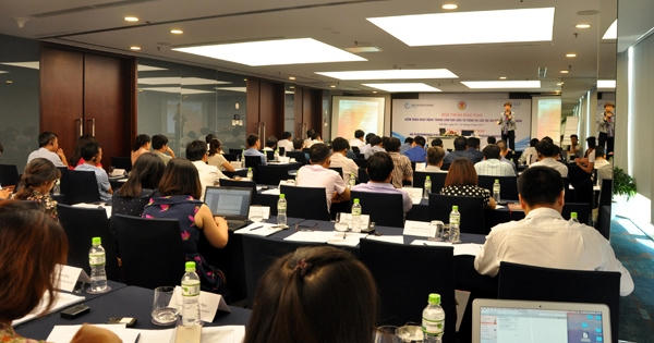 Cả nước dư thừa hơn 57.000 công chức, viên chức