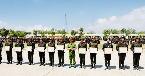 Hơn 1.600 công dân hoàn thành khóa huấn luyện nghĩa vụ CAND 2023