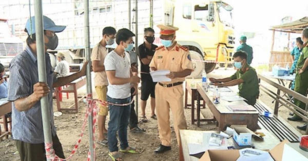 “Xe ghép”, ẩn họa mùa dịch