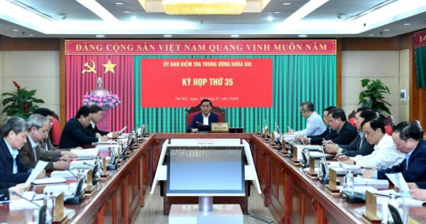 Đề nghị Bộ Chính trị, Ban Bí thư kỷ luật loạt cán bộ cấp cao