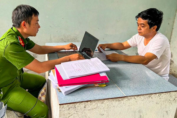 Bắt giam Giám đốc Trung tâm đăng kiểm TP Đà Nẵng