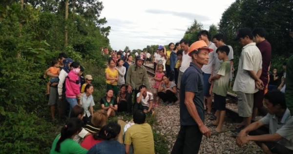 Thêm 1 vụ tai nạn đường sắt thương tâm khiến bé trai 2 tuổi tử vong Thêm 1 vụ tai nạn đường sắt thương tâm khiến bé trai 2 tuổi tử vong