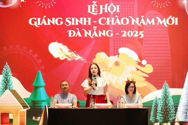Lần đầu tiên Đà Nẵng tổ chức lễ hội Giáng sinh kéo dài 20 ngày Lần đầu tiên Đà Nẵng tổ chức lễ hội Giáng sinh kéo dài 20 ngày