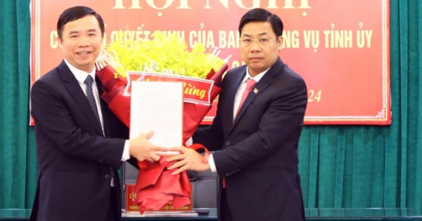 Ông Dương Thanh Tùng giữ chức Bí thư Huyện ủy huyện Hiệp Hòa