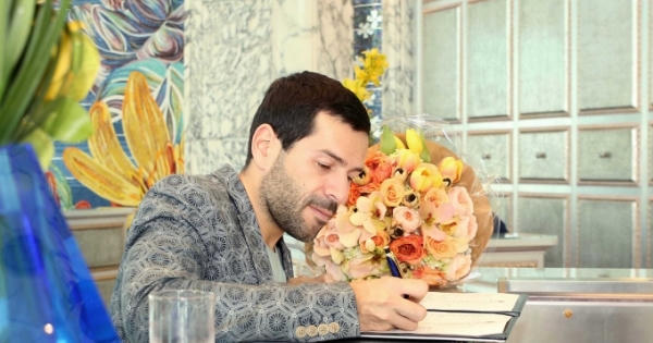 Nhà thiết kế Alexis Mabille bất ngờ trước vẻ đẹp của Hoa khôi Lan Khuê Nhà thiết kế Alexis Mabille bất ngờ trước vẻ đẹp của Hoa khôi Lan Khuê