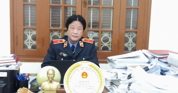 Mức án nào cho hành vi người chồng giết hàng xóm đang ôm vợ ở Gia Lai?