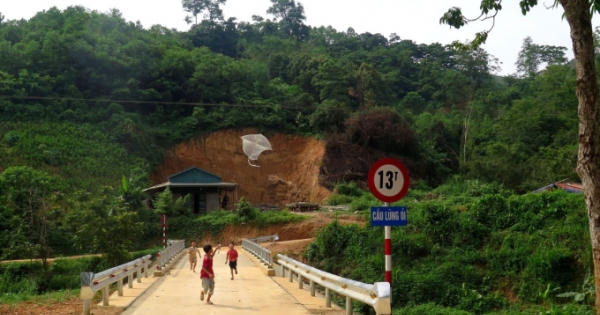 Tuyên Quang: Những cây cầu hợp với lòng dân Tuyên Quang: Những cây cầu hợp với lòng dân