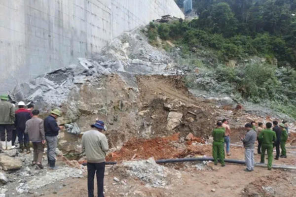 Dừng thi công Thủy điện Đăk Mi 1, giám định nguyên nhân tai nạn lao động đặc biệt nghiêm trọng