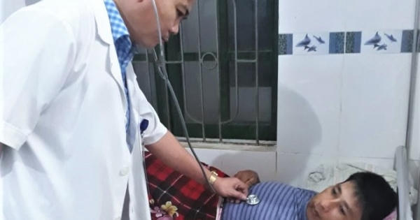 Nhập viện khâu khoảng 200 mũi ở mặt vì bị trâu rừng tấn công
